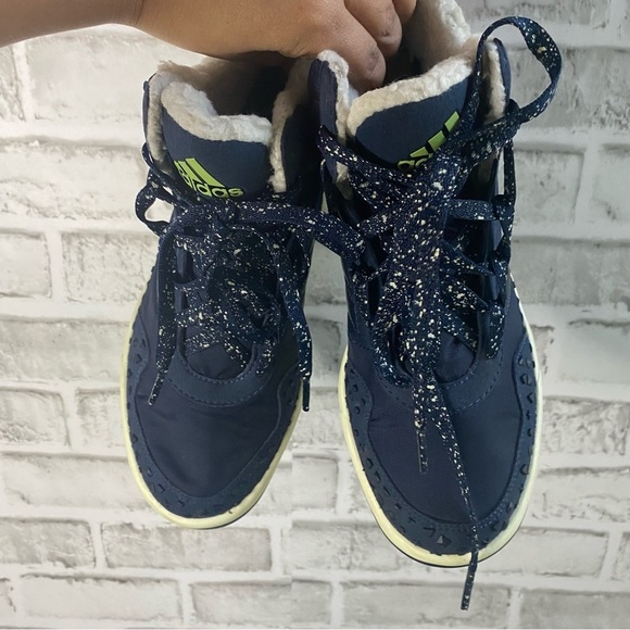 Stella Mccartney x Adidas Irana Fur High Top Sneakers Size 7 - Picture 3 of 11